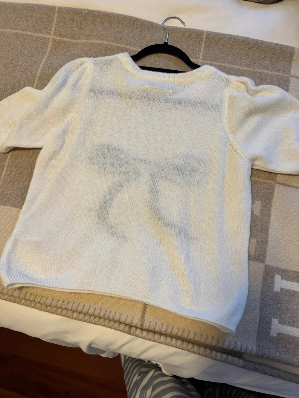 EUC Anthropologie Soft Ivory Fuzzy Knit Pullover